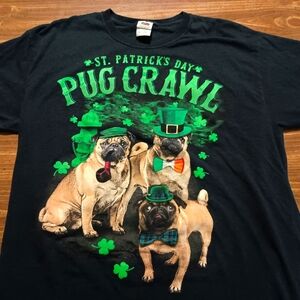 ST PATRICK'S PUG CRAWL T-SHIRT - Large // Dog Bar Cute Tee Shirt Holiday